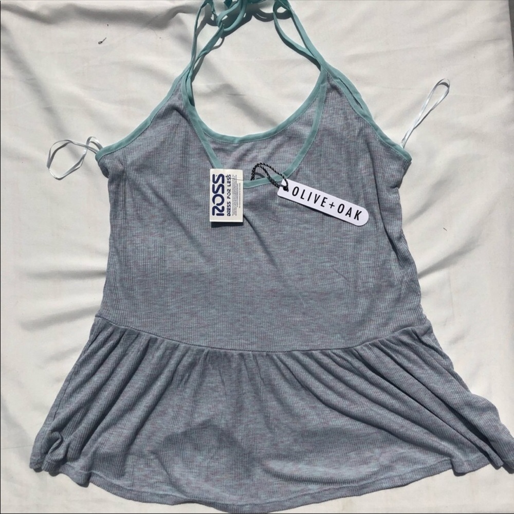 Women’s Tank - Picture 3 of 6